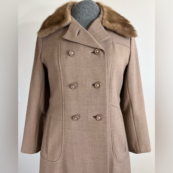 Vintage fur collar wool blend tan beige pea coat, Small - Picture 16 of 16
